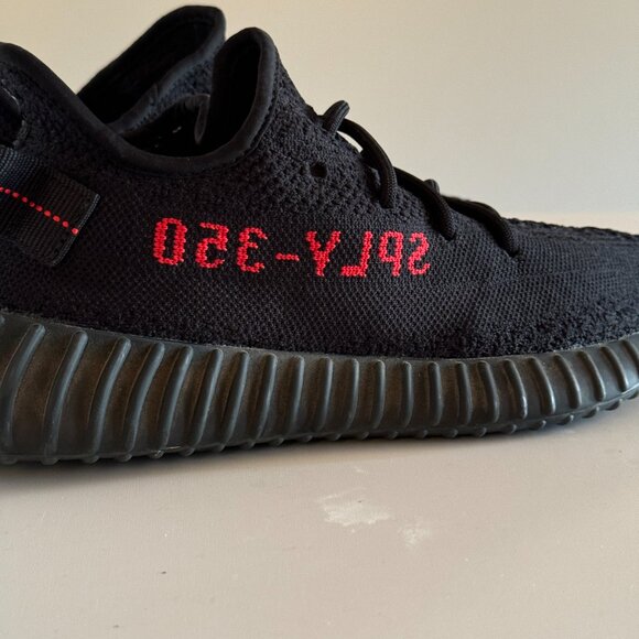Yeezy Boost 350 V2 Bred Adidas sneakers - Men’s 9 US  100% AUTHENTIC - Picture 5 of 9